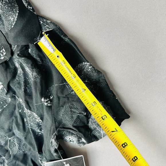 Jurassic World Juniors‎ XS Tie Button Up Crop Top NEW With Tags - Picture 7 of 11